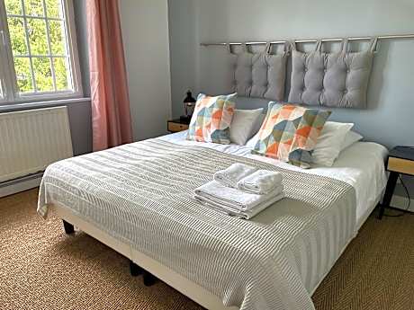 Junior Suite with Garden View
