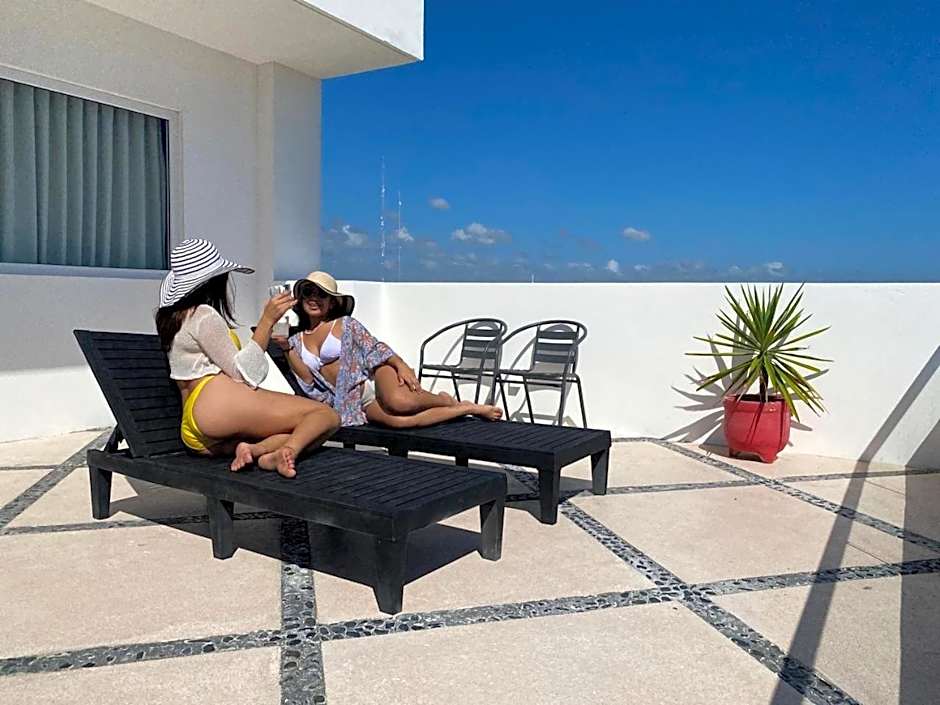 Illusion Xpress I Attraction Hotel Deluxe