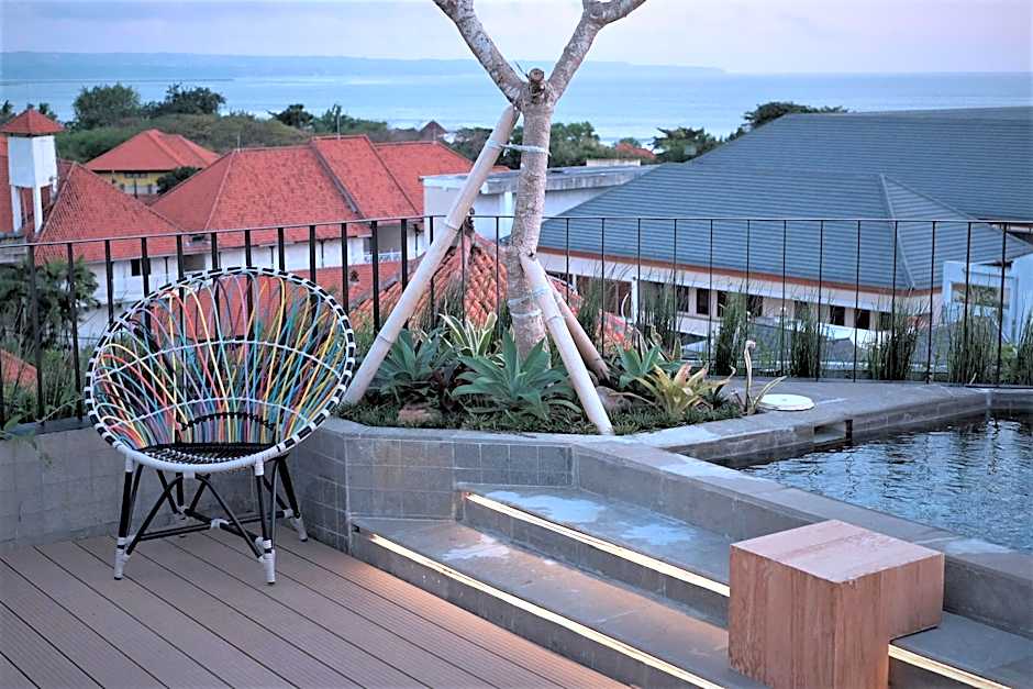 Borough Capsule Hostel Bali