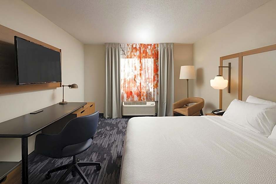 Fairfield Inn & Suites by Marriott Lansing West