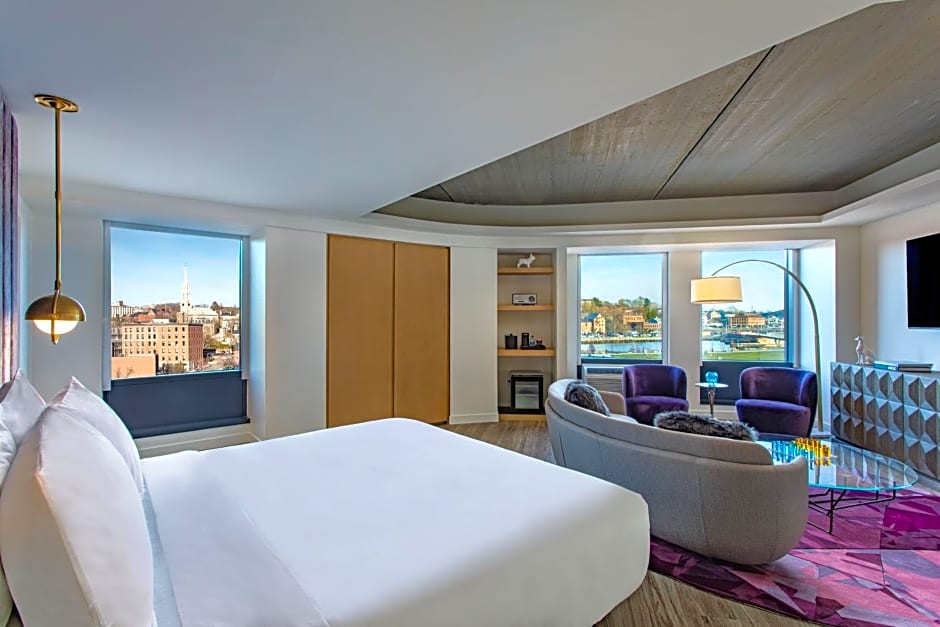 Aloft Providence Downtown