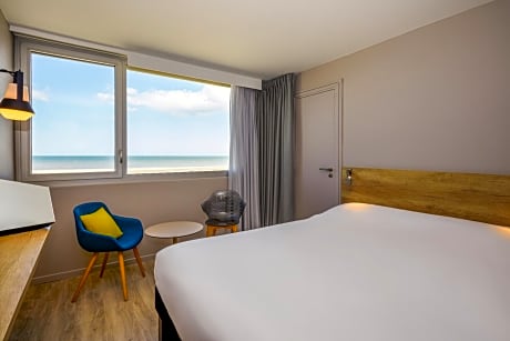 Standard Double Room - Sea Front