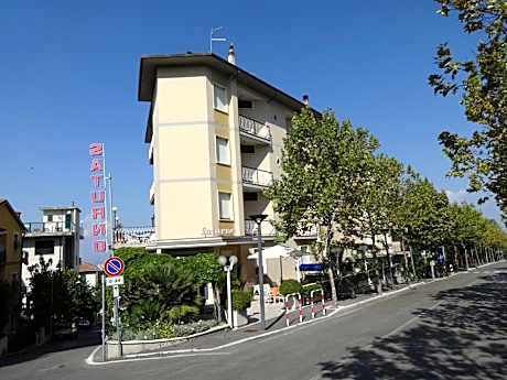 Hotel Saturno