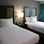 La Quinta Inn & Suites by Wyndham Indianapolis Downtown