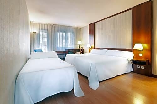 Hotel Madrid Leganés Affiliated by Meliá