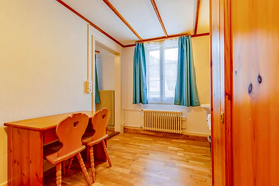 self-check-in Hotel Regina Beatenberg
