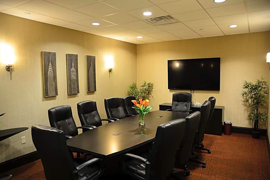 Lux Hotel & Spa, Trademark Collection by Wyndham