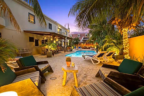 Oasis guesthouse, Boutique Style Hotel