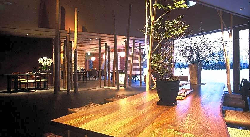 Tokachigawa Onsen Sanyoan