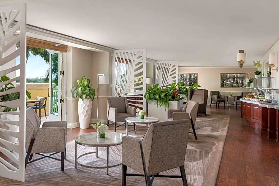 The Ritz-Carlton Naples, Tiburón