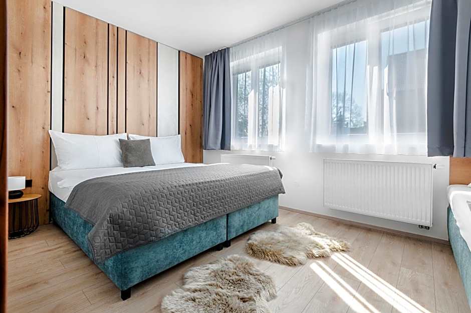 No 28 Rooms & Apartments