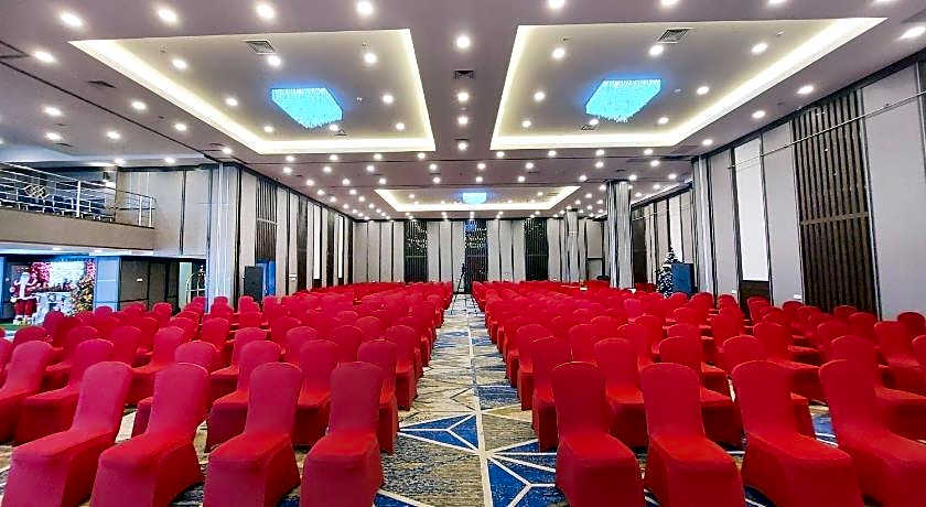 Aston Jayapura Hotel And Convention Center