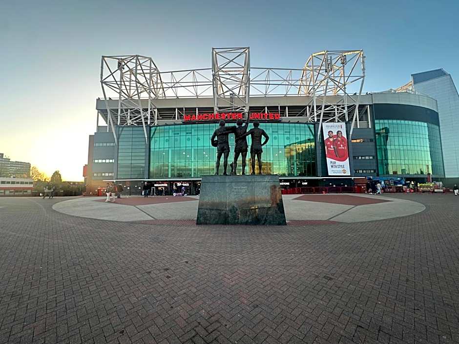 Hendham House - Near Etihad Stadium, CoOp Live Arena, AO Arena, Piccadilly Train Station & Manchester City Centre
