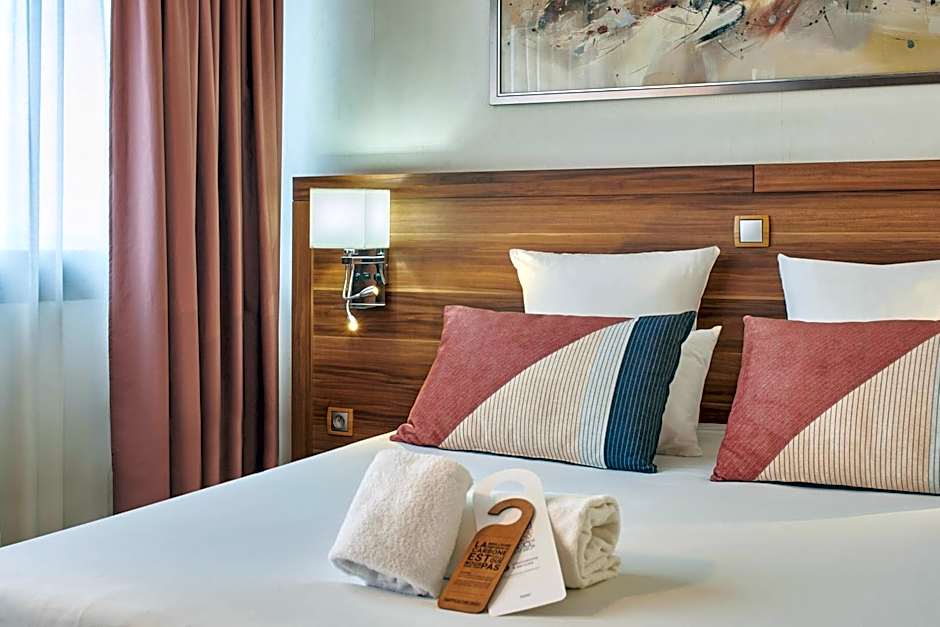 Hotel Gatsby by HappyCulture