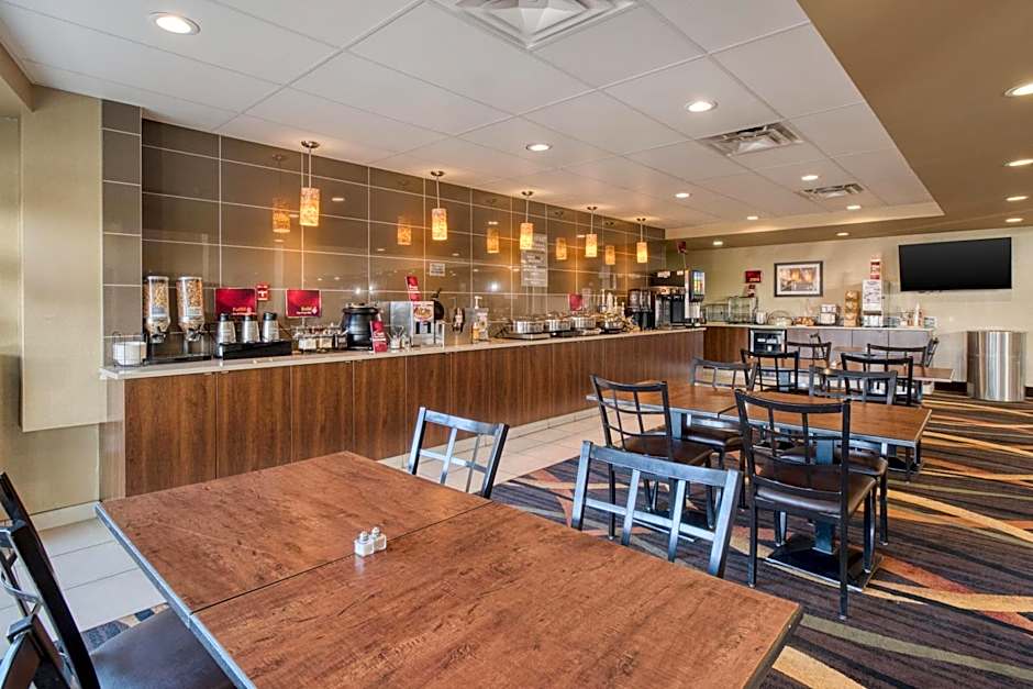 Best Western Plus Fox Creek