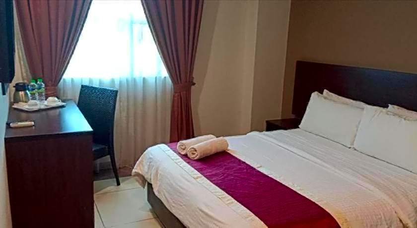 PPT Muar Hotel