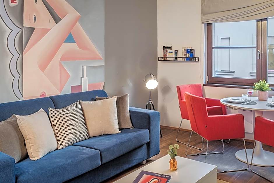 4 Arts Apartments by Adrez