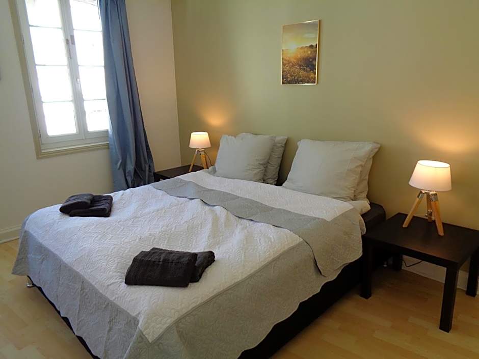 Photo 1 of 34 of Maisonette