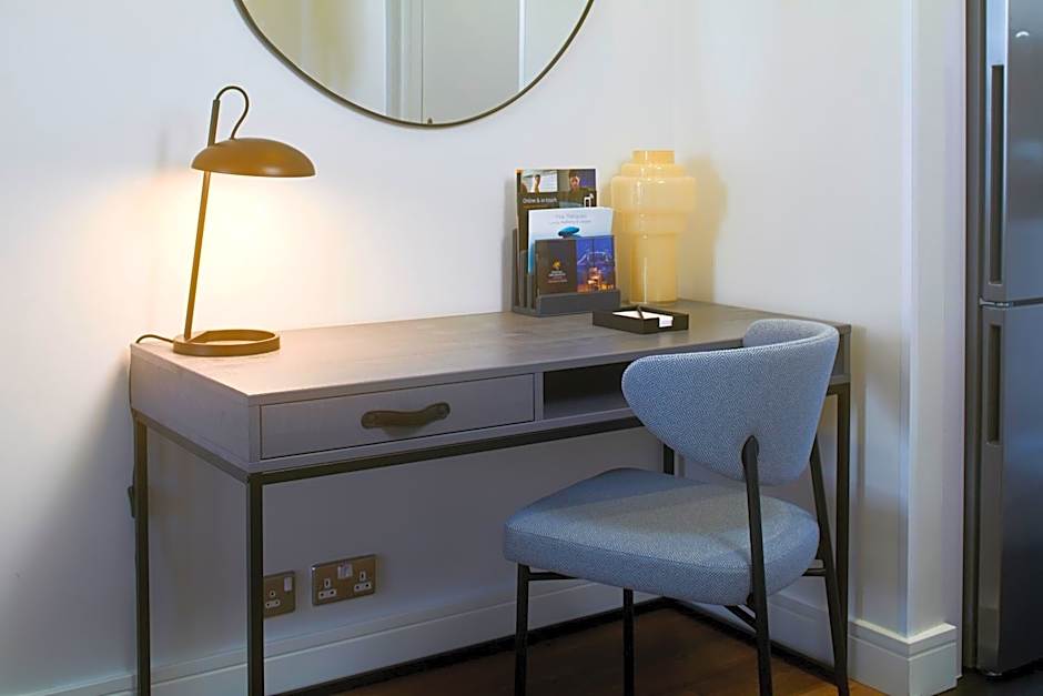 Cheval Harrington Court at South Kensington