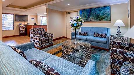 Best Western Plus Bradenton Hotel & Suites