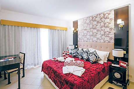 1-Bedroom Junior Suite for 4 People