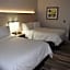 Holiday Inn Express Hotel & Suites McPherson By IHG