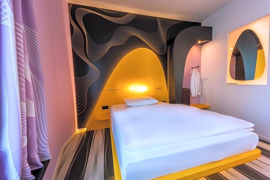 Prize by Radisson, Bonn City