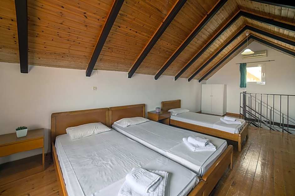 All In Krinas Apart-Hotel