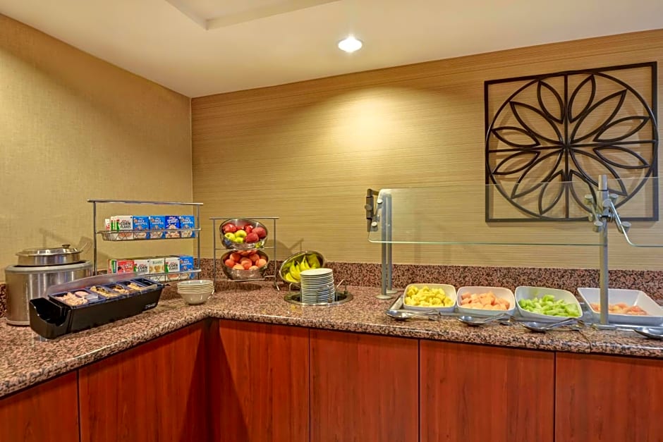 Courtyard by Marriott Wichita at Old Town