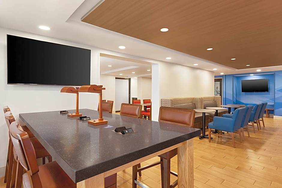 Holiday Inn Express Hartford South - Rocky Hill By IHG