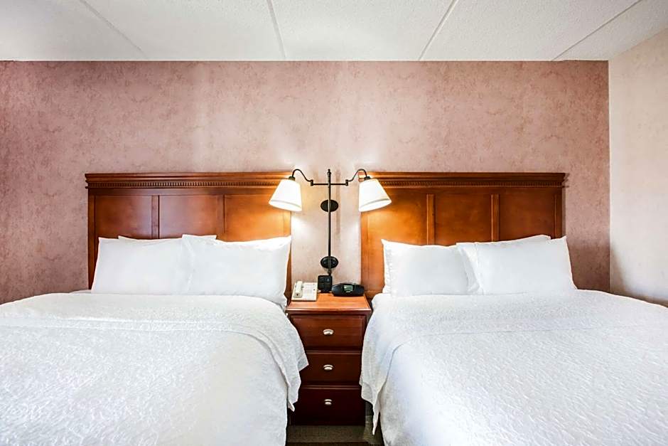 Hampton Inn By Hilton West Springfield