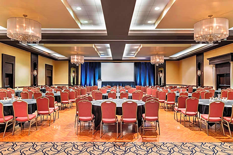 Four Points by Sheraton Hotel & Suites London