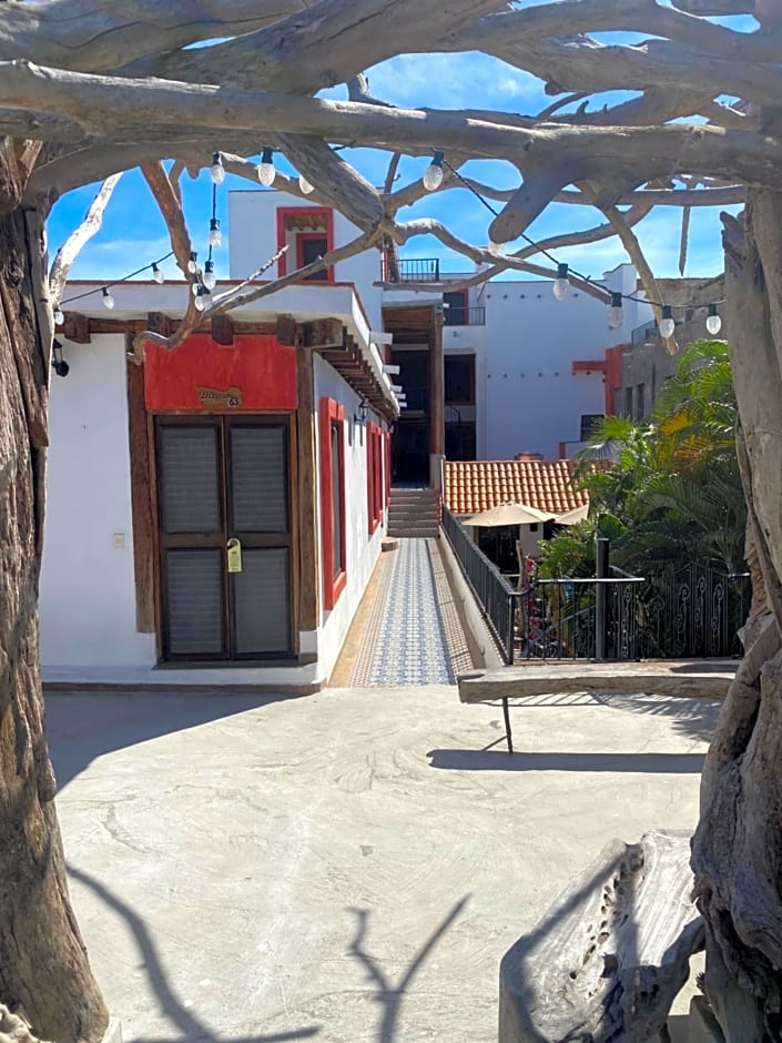 Hotel Raices de Mar