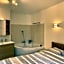 LA BADINE 5p Plage piscine clim jacuzzi parc luxuriant