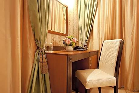 Best Western Plus Bristol Hotel