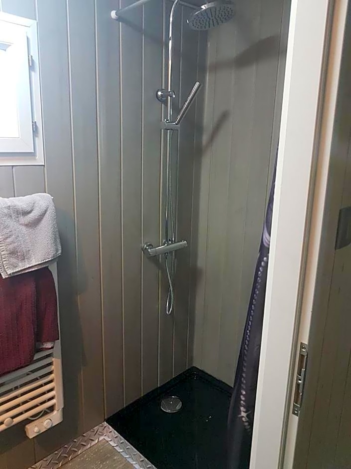 Au ' Bord des Landes '