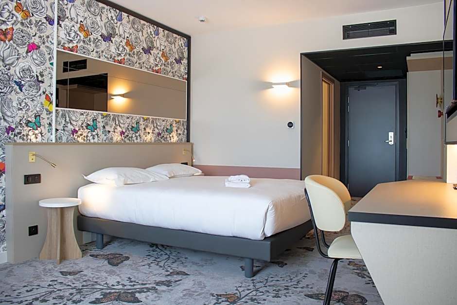 Brit Hotel Avignon Sud Le Calendal