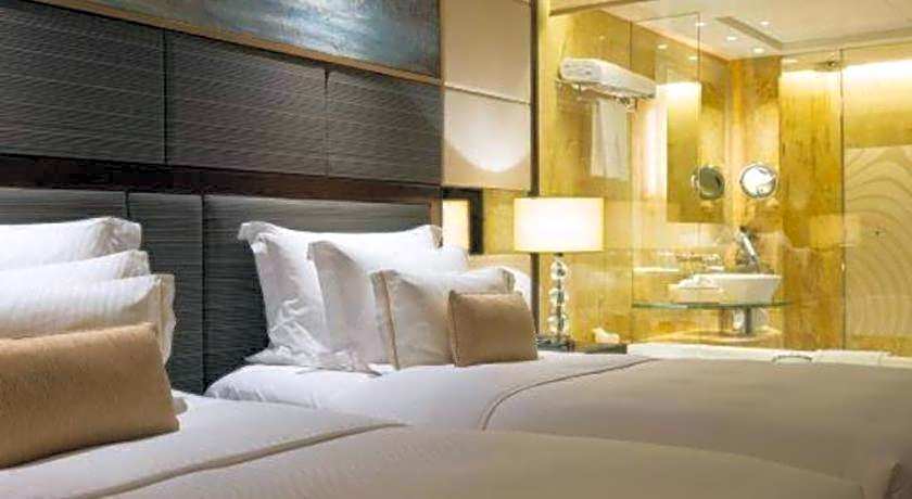 Starworld Hotel