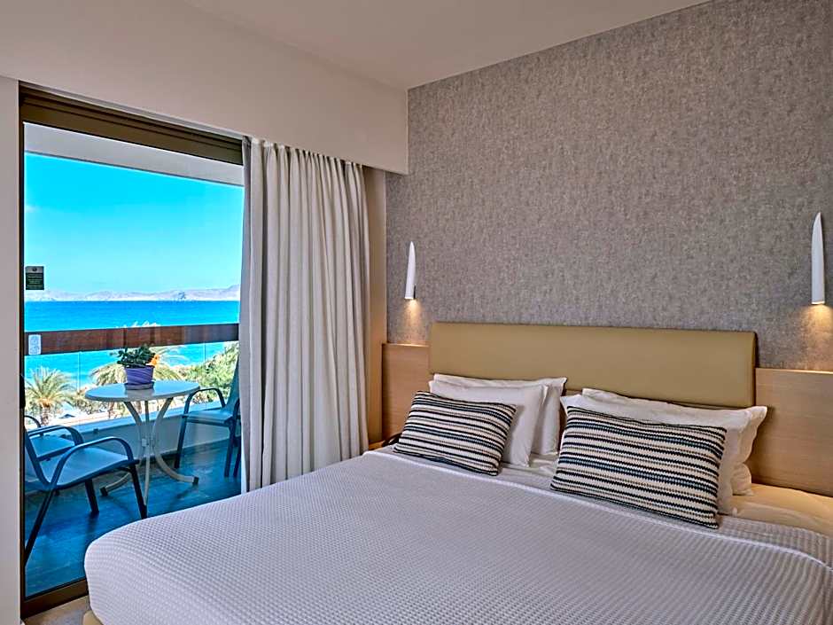 Photo 1 of 5 of 1 Double Bed or 2 Beds, Sea View
