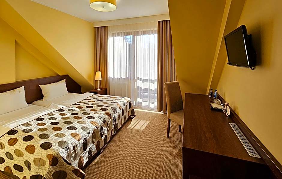 Pensjonat Crosna SPA