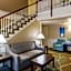 Quality Inn & Suites Des Moines - Merle Hay Road