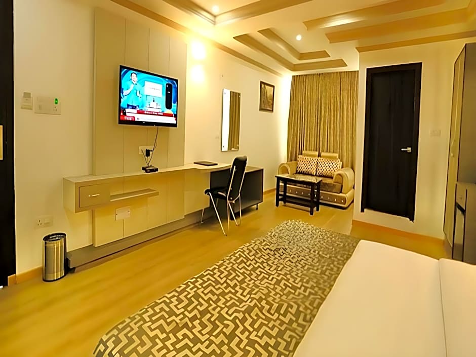 Crown Plaza Residency Srinagar