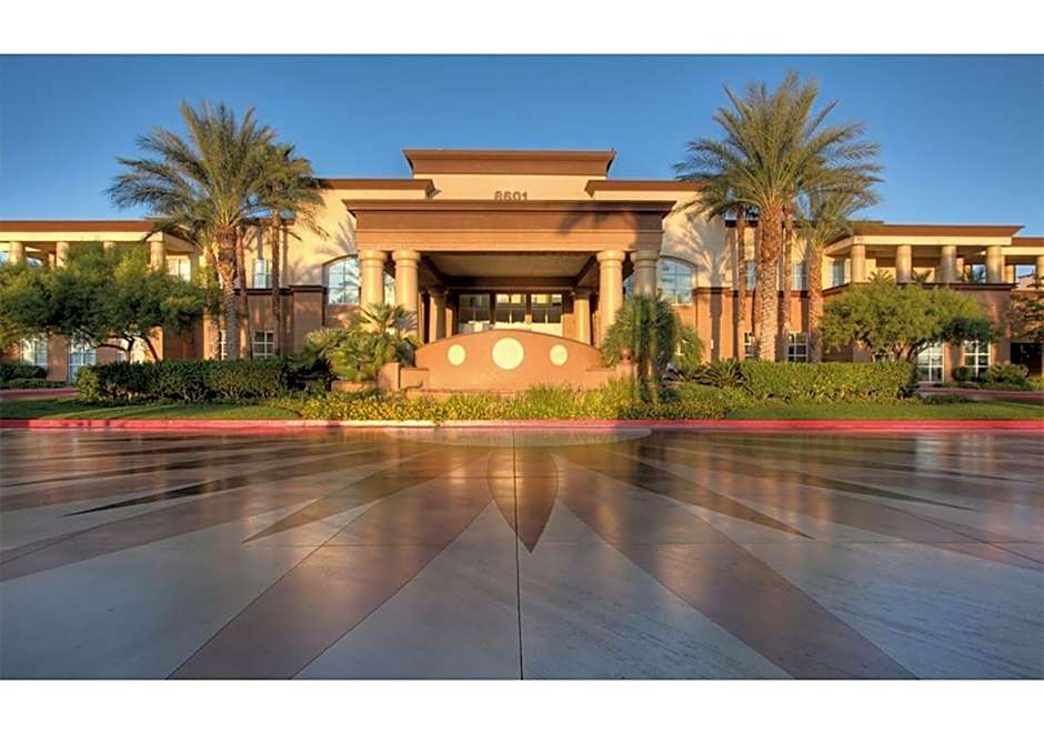 Deluxe 3-BR Condo - Lazy River Summer Fun - Special Offer Now!