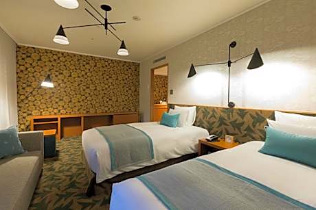 Superior Twin Room (Non-Smoking)