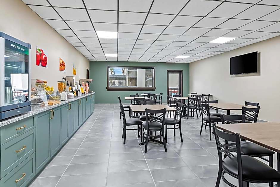 Suburban Studios Harvey - New Orleans