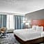 Country Inn & Suites By Radisson, Muskegon, MI
