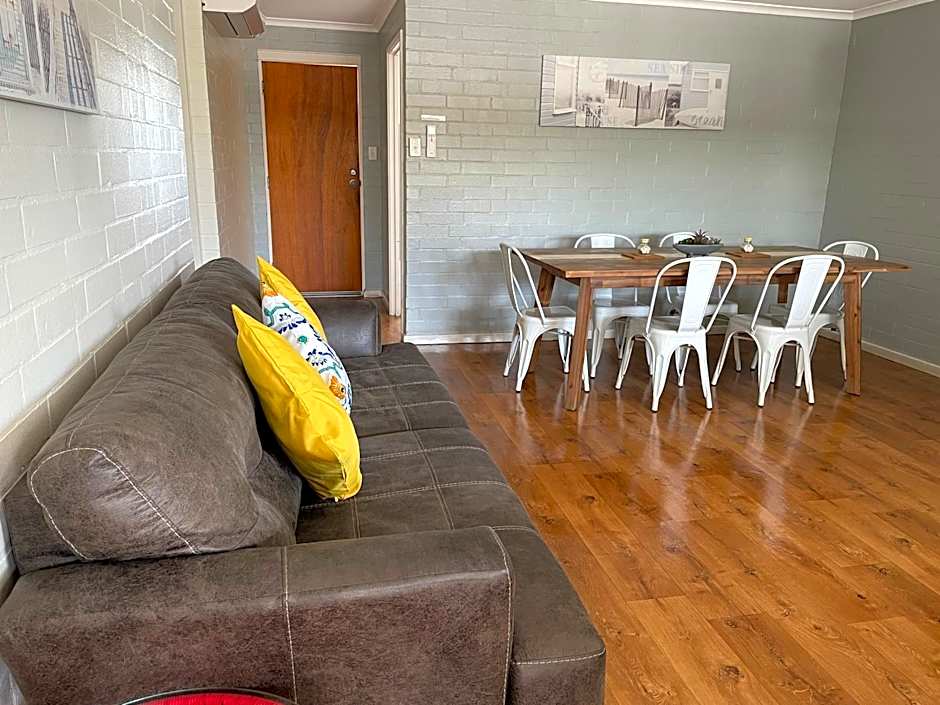 Shark Bay Seafront Apartments