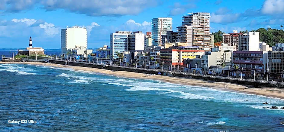 Farol Barra flat 412