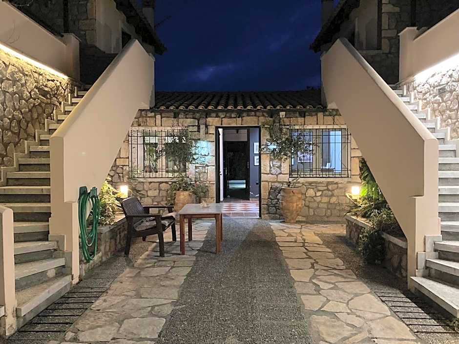 Sunny Garden Aparthotel