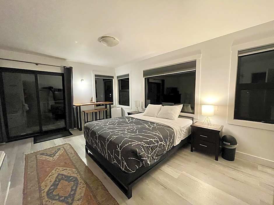 Private Oceanfront Room With Hot Tub & Firepit - Shore Thing